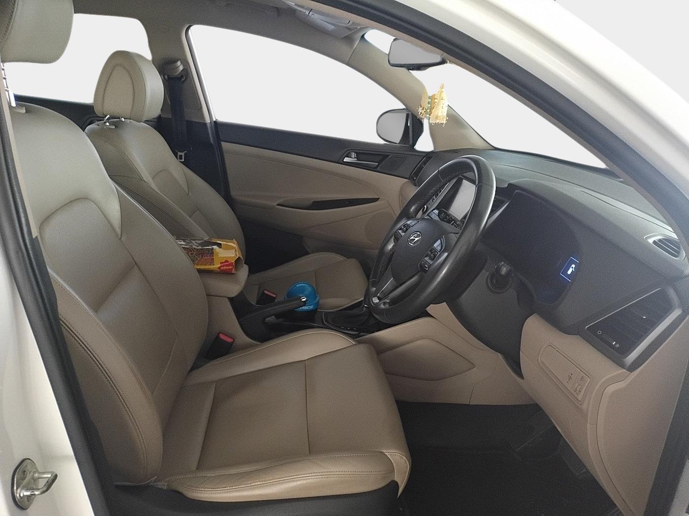 2017 Hyundai Tucson 2WD AT GL PETROL , Petrol, Automatic, 66,633 km, interior