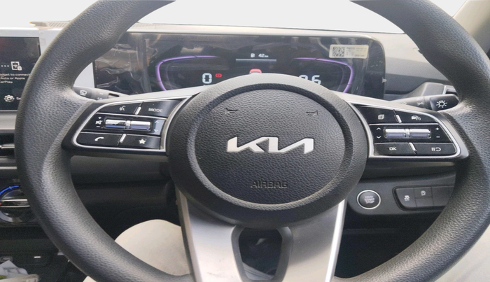 2025 KIA SELTOS HTK (O), Petrol, Manual, 10,321 km, interior