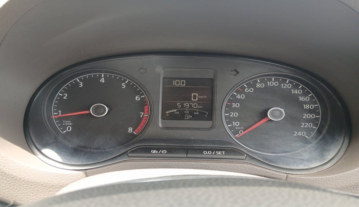 2016 Volkswagen Vento HIGHLINE 1.6 MPI, Petrol, Manual, 51,970 km, interior