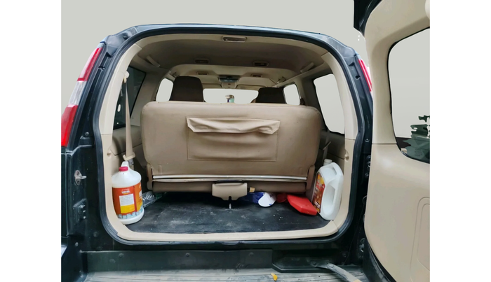 2011 Ford Endeavour 3.0L 4X2 AT, Diesel, Automatic, 1,42,000 km, exterior