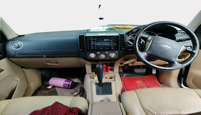 2011 Ford Endeavour 3.0L 4X2 AT, Diesel, Automatic, 1,42,000 km, interior