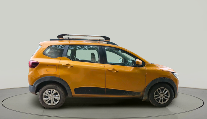 2020 Renault TRIBER RXT, Petrol, Manual, 88,171 km, exterior