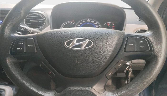 2015 Hyundai Grand i10 SPORTZ 1.2 KAPPA VTVT, Petrol, Manual, 90,355 km, interior