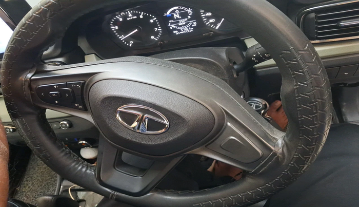 2023 Tata PUNCH ADVENTURE AMT, Petrol, Automatic, 51,561 km, interior