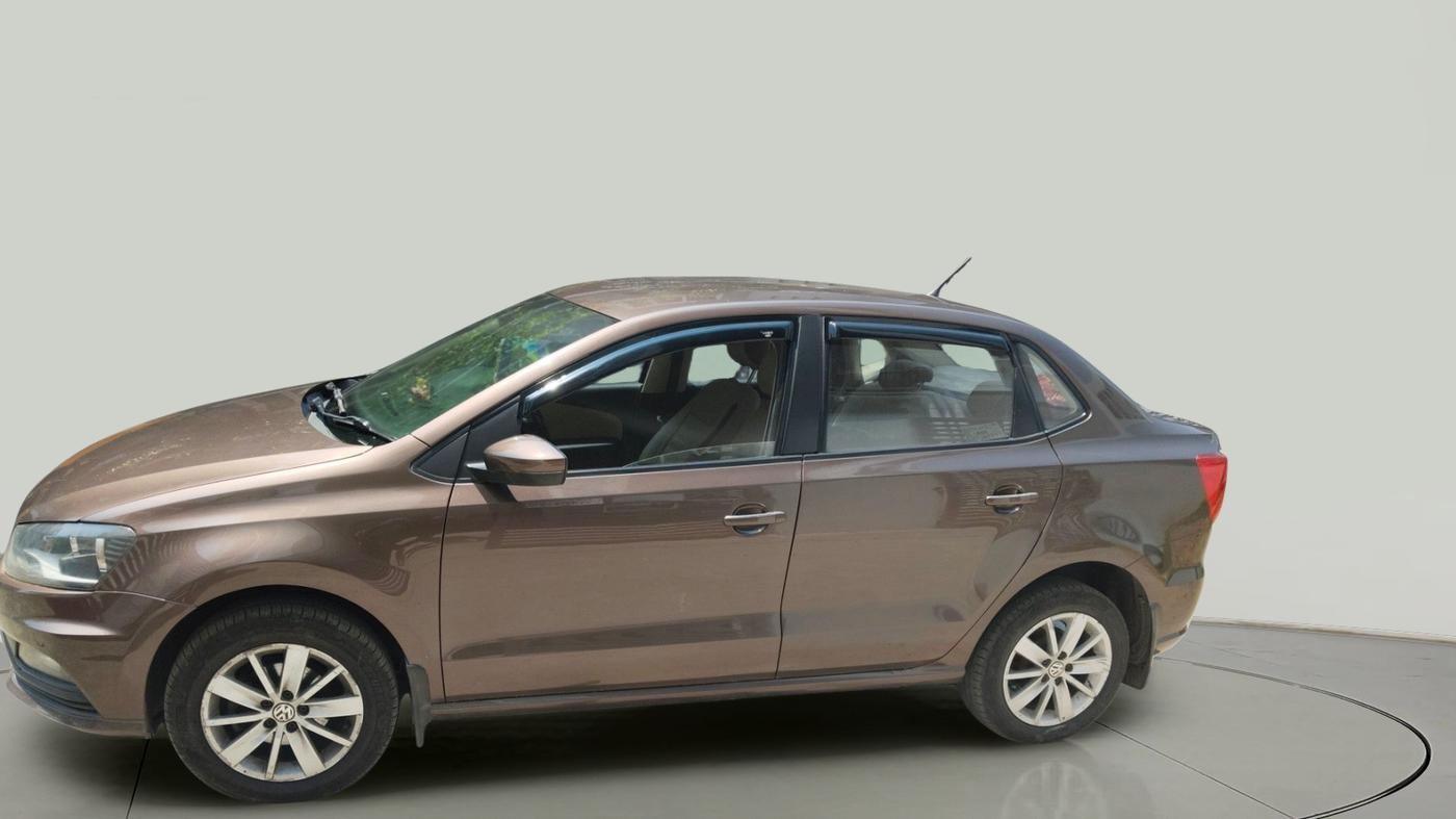 2017 Volkswagen Ameo HIGHLINE1.2L, Petrol, Manual, 1,83,544 km, exterior