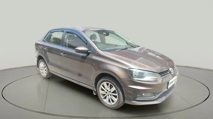 2017 Volkswagen Ameo HIGHLINE1.2L, Petrol, Manual, 1,83,544 km, exterior