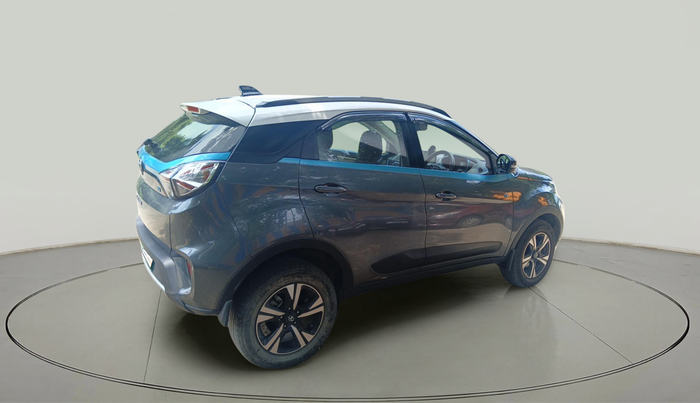 2022 Tata NEXON EV XZ PLUS, Electric, Automatic, 37,633 km, exterior