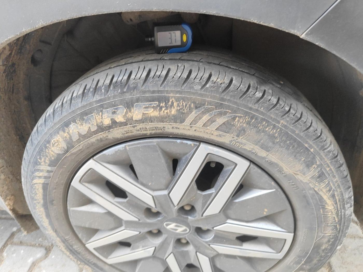 2021 Hyundai VENUE SX 1.0 TURBO IMT, Petrol, Manual, 32,272 km, tyre