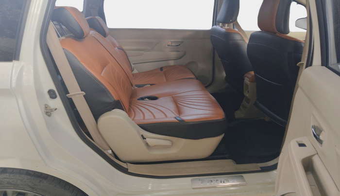 2021 Maruti Ertiga ZXI+ SHVS, Petrol, Manual, 39,146 km, interior