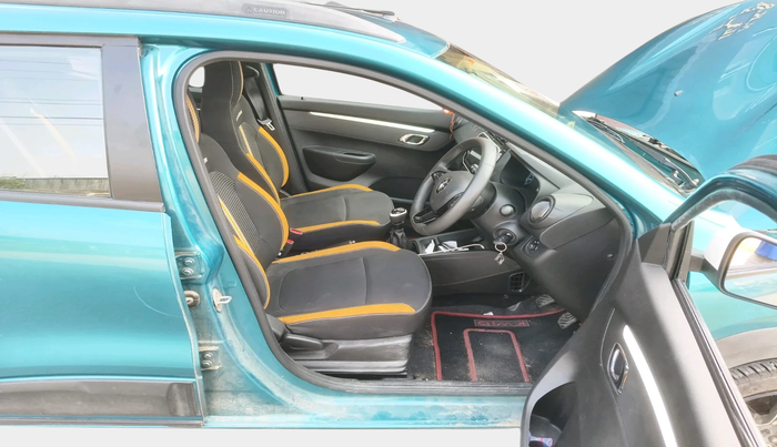 2024 Renault Kwid CLIMBER MT 1.0, Petrol, Manual, 9,989 km, interior