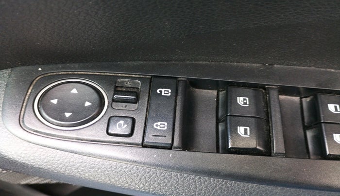 2021 KIA SELTOS HTK PLUS 1.5 IMT, Petrol, Manual, 55,551 km, interior