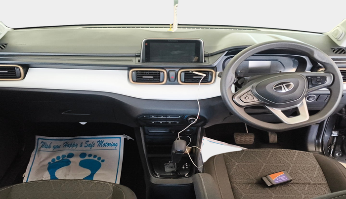 2024 Tata PUNCH ACCOMPLISHED DAZZLE PACK AMT, Petrol, Automatic, 14,000 km, interior