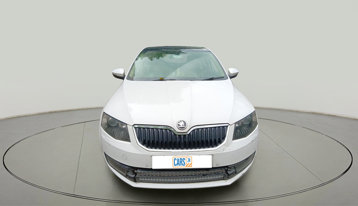 2015 Skoda Octavia Elegance 2.0 TDI AT, Diesel, Automatic, 1,56,431 km, exterior