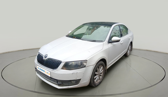 2015 Skoda Octavia Elegance 2.0 TDI AT, Diesel, Automatic, 1,56,431 km, exterior