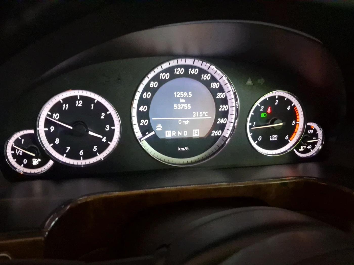 2011 Mercedes Benz E Class E 250 CDI ELEGANCE, Diesel, Automatic, 53,755 km, interior