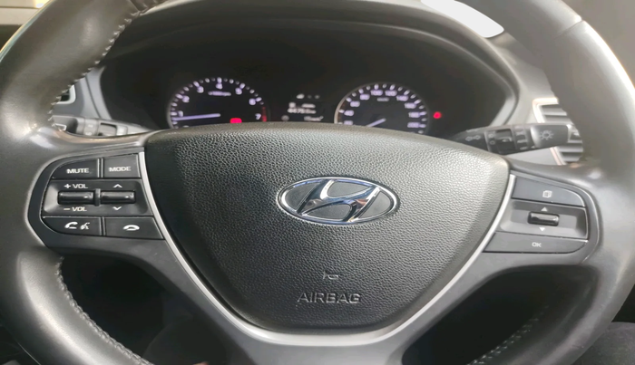 2019 Hyundai i20 Active 1.2 SX, Petrol, Manual, 52,067 km, interior