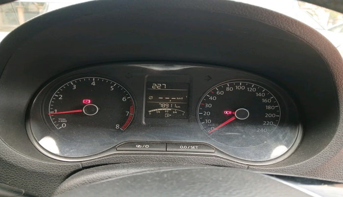 2016 Volkswagen Ameo HIGHLINE1.2L, Petrol, Manual, 78,911 km, interior