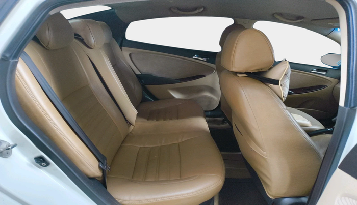 2011 Hyundai Verna FLUIDIC 1.6 CRDI SX, Diesel, Manual, 1,87,690 km, interior