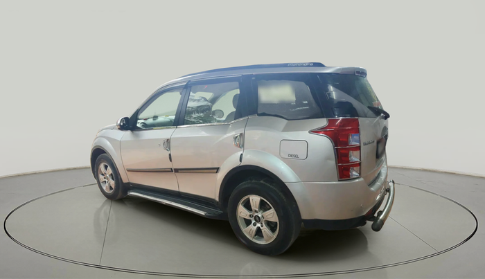 2014 Mahindra XUV500 W8, Diesel, Manual, 1,35,974 km, exterior