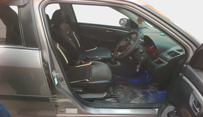 2016 Maruti Swift VDI, Diesel, Manual, 68,237 km, interior