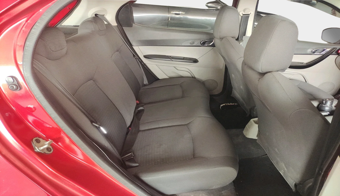 2017 Tata Tiago XZ PETROL, Petrol, Manual, 47,722 km, interior