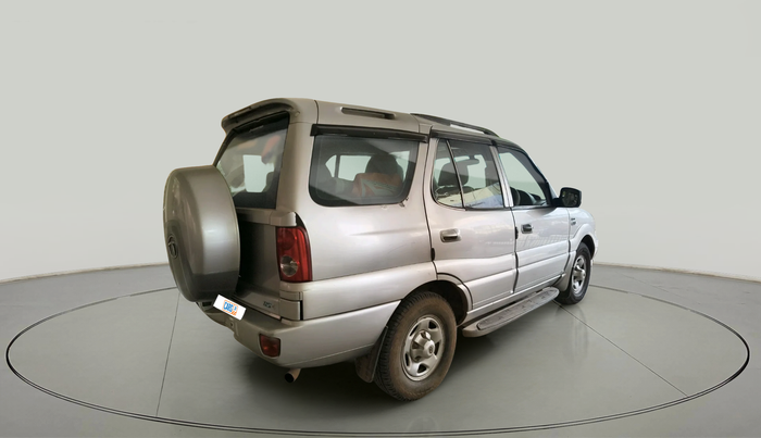 2012 Tata Safari 4X2 EX DICOR 2.2 VTT, Diesel, Manual, 1,30,234 km, exterior