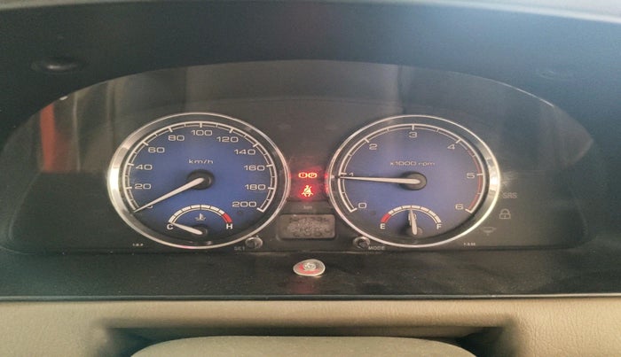 2012 Tata Safari 4X2 EX DICOR 2.2 VTT, Diesel, Manual, 1,30,234 km, interior