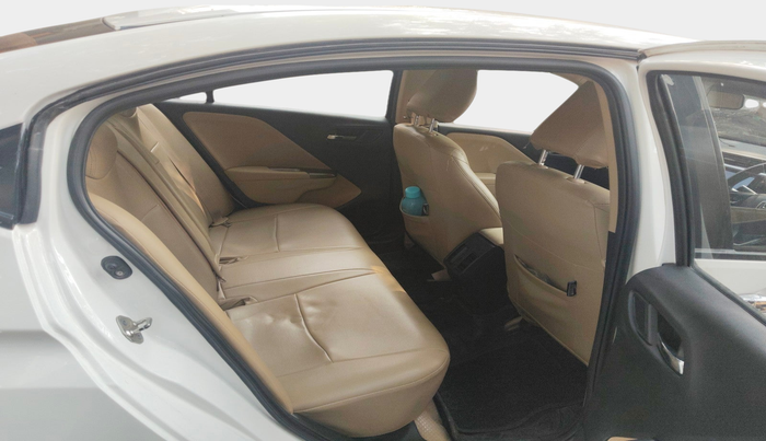 2016 Honda City 1.5L I-VTEC V MT, Petrol, Manual, 69,668 km, interior