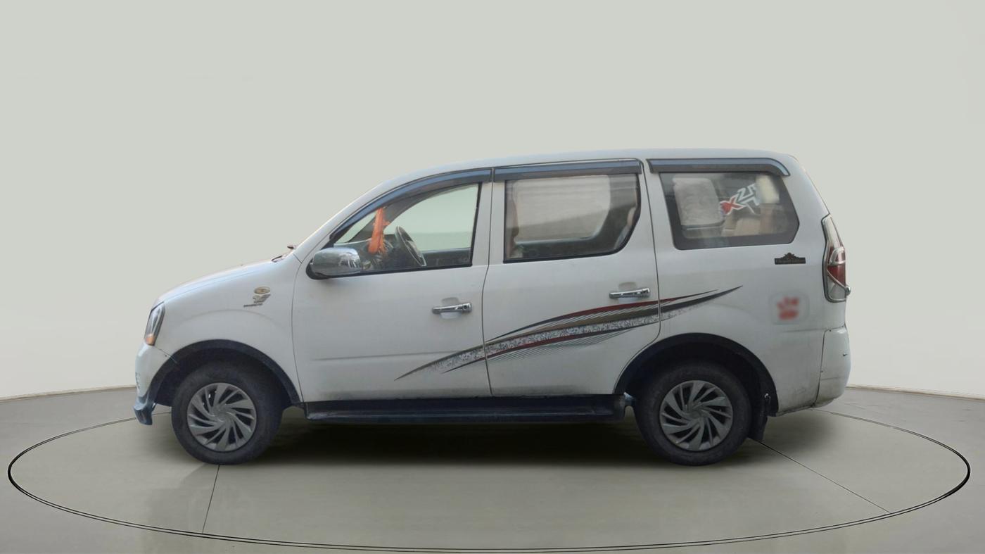 2013 Mahindra Xylo D2, Diesel, Manual, 2,46,736 km, exterior