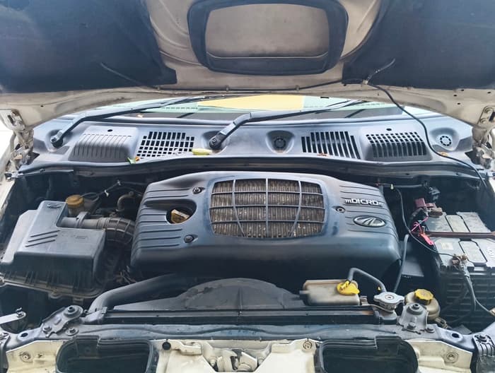 2013 Mahindra Xylo D2, Diesel, Manual, 2,46,736 km, exterior