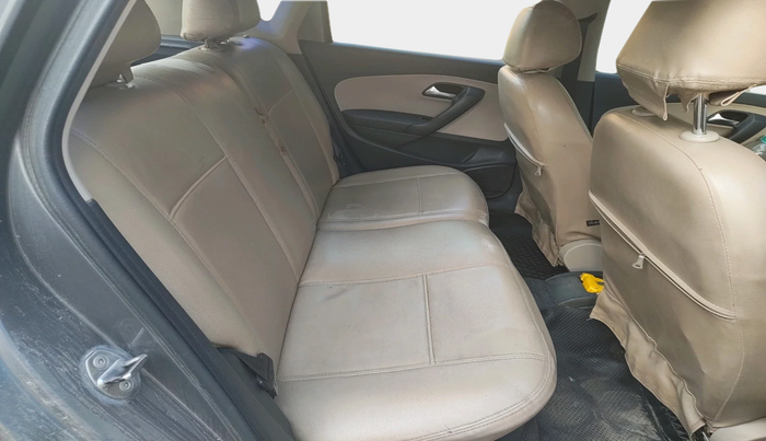 2011 Volkswagen Polo COMFORTLINE 1.2L, Diesel, Manual, 1,43,869 km, interior