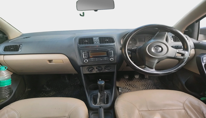 2011 Volkswagen Polo COMFORTLINE 1.2L, Diesel, Manual, 1,43,869 km, interior