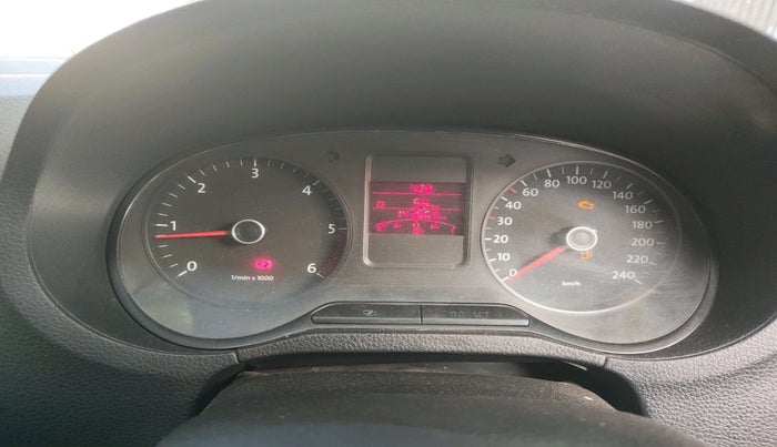 2011 Volkswagen Polo COMFORTLINE 1.2L, Diesel, Manual, 1,43,869 km, interior