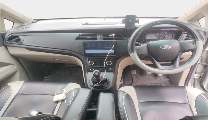 2023 Mahindra MARAZZO M2 7STR, Diesel, Manual, 71,649 km, interior