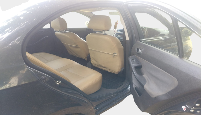 2015 Tata Zest XMS PETROL, Petrol, Manual, 66,697 km, interior