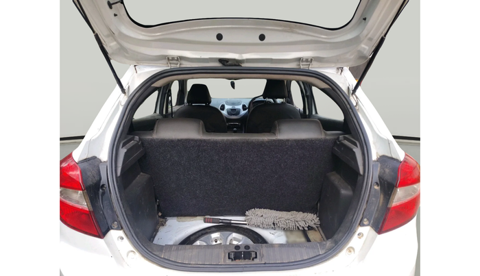 2017 Ford New Figo TITANIUM 1.2 PETROL MT, Petrol, Manual, 1,00,578 km, exterior