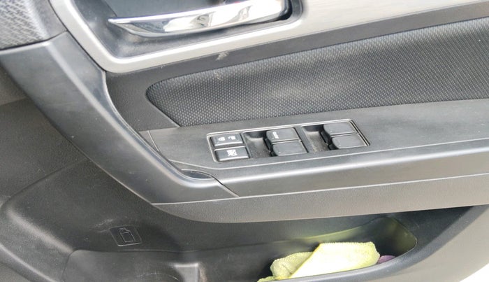 2018 Maruti Vitara Brezza ZDI PLUS, Diesel, Manual, 45,140 km, interior