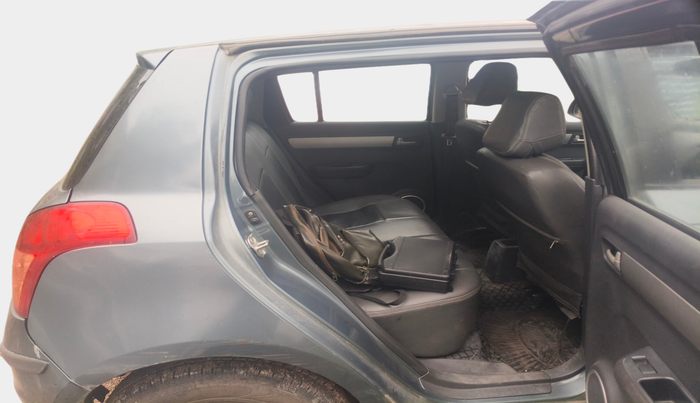 2010 Maruti Swift VDI, Diesel, Manual, 1,00,749 km, interior