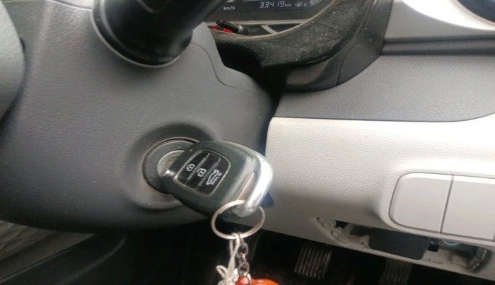 2020 Hyundai GRAND I10 NIOS SPORTZ 1.2 KAPPA VTVT, Petrol, Manual, 33,419 km, interior