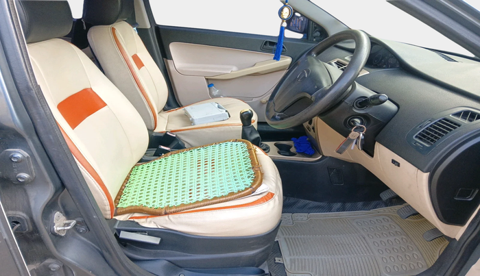 2010 Tata Indica Vista TERRA QUADRAJET, Diesel, Manual, 1,00,002 km, interior