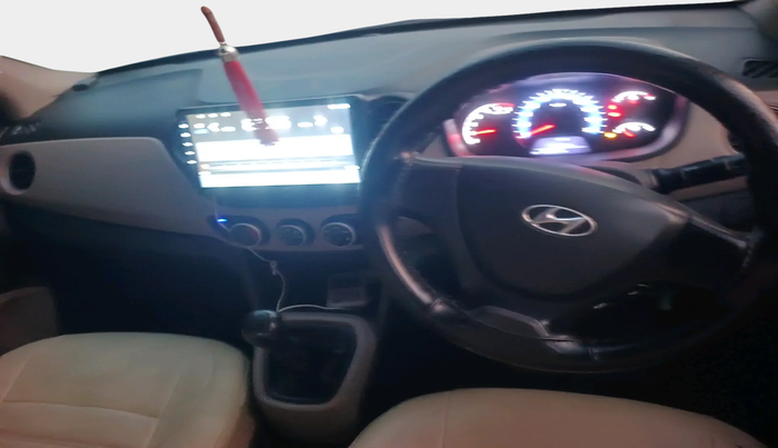 2016 Hyundai XCENT PRIME T CRDI, Diesel, Manual, 1,96,115 km, interior