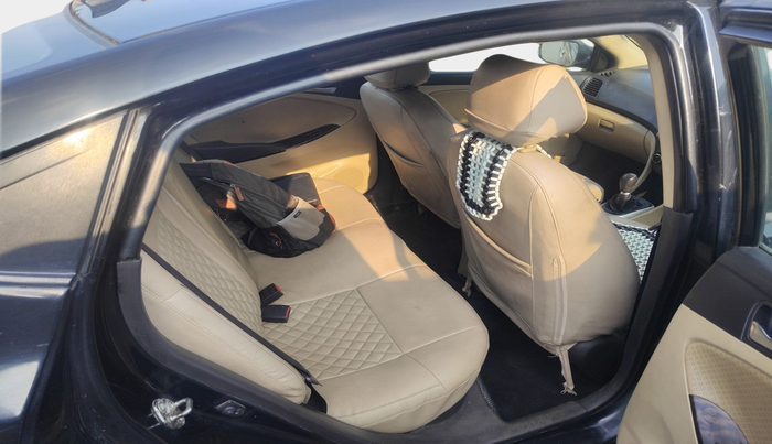 2012 Hyundai Verna FLUIDIC 1.6 CRDI SX, Diesel, Manual, 1,66,450 km, interior