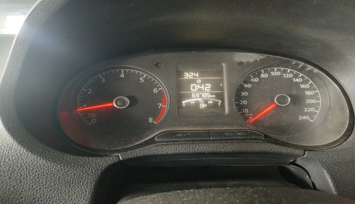 2015 Volkswagen Polo HIGHLINE1.2L, Petrol, Manual, 69,785 km, interior