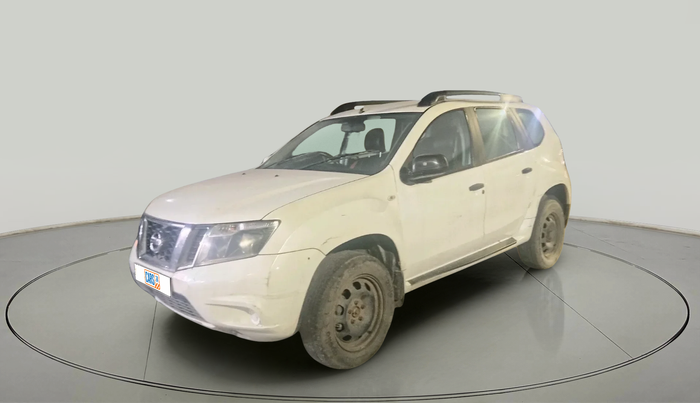 2016 Nissan Terrano XE (D), Diesel, Manual, 1,19,808 km, exterior