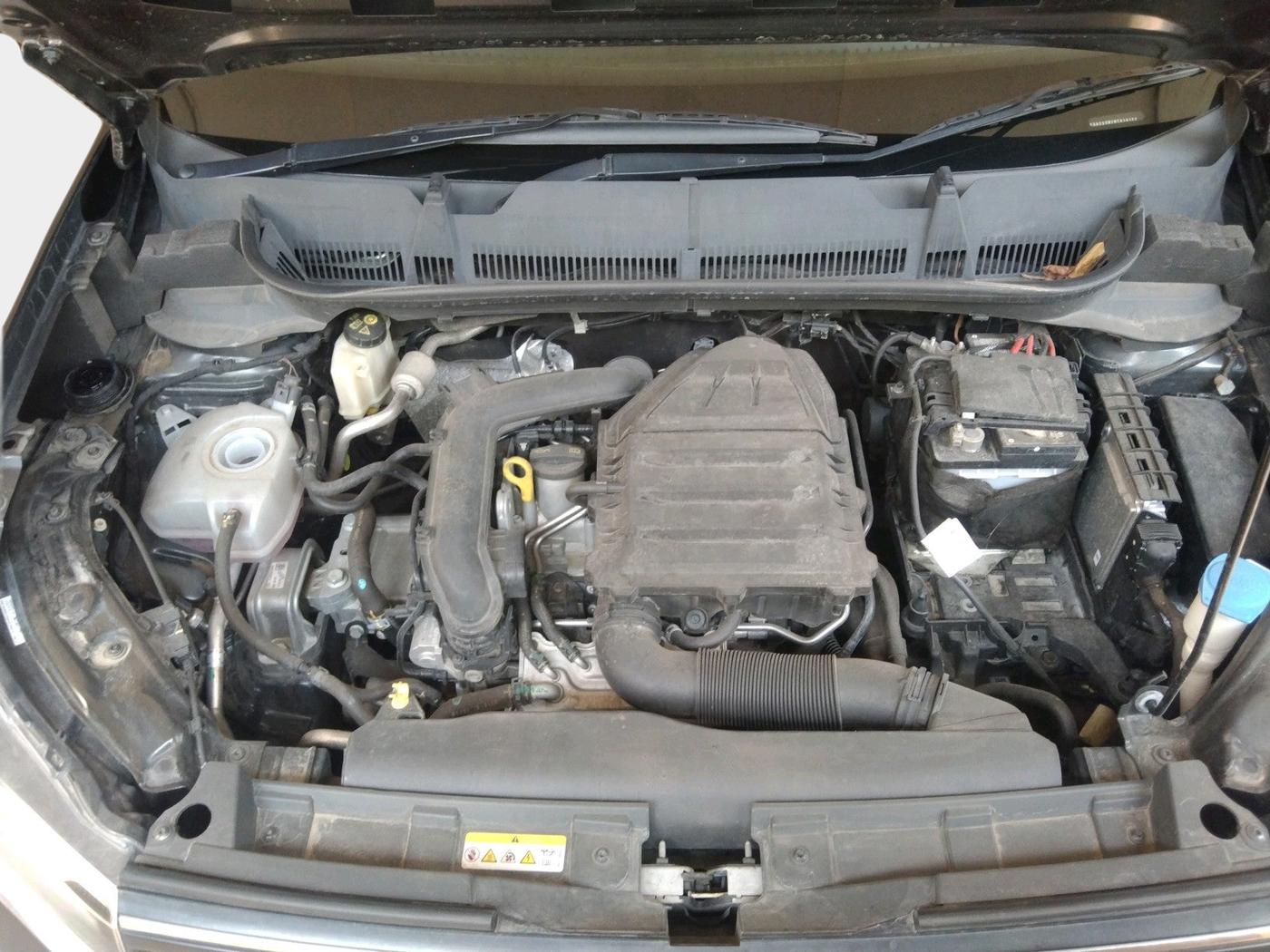 2022 Volkswagen TAIGUN HIGHLINE 1.0 TSI MT, Petrol, Manual, 31,081 km, exterior
