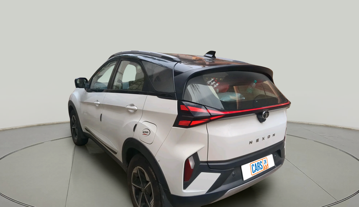 2024 Tata NEXON FEARLESS SUNROOF DCA 1.2 P DUAL TONE, Petrol, Automatic, 16,705 km, exterior