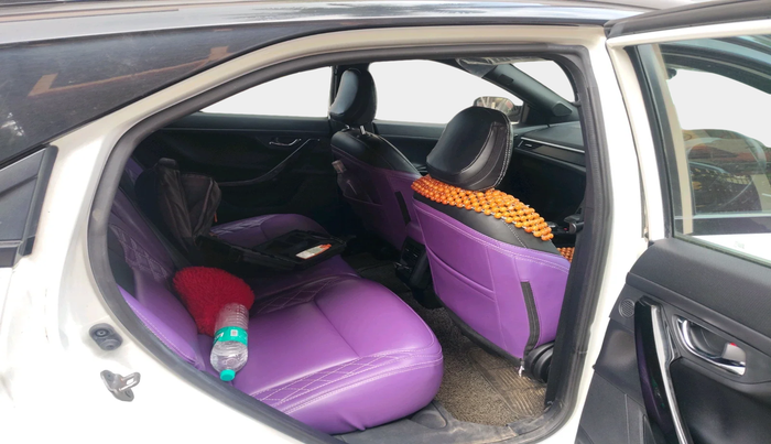 2024 Tata NEXON FEARLESS SUNROOF DCA 1.2 P DUAL TONE, Petrol, Automatic, 16,705 km, interior