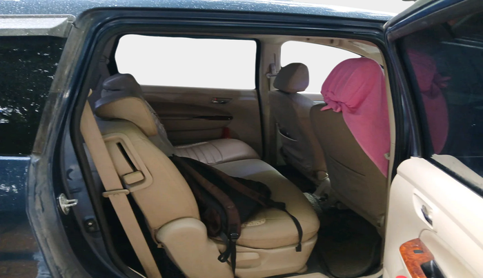 2016 Maruti Ertiga ZXI+, Petrol, Manual, 76,653 km, interior