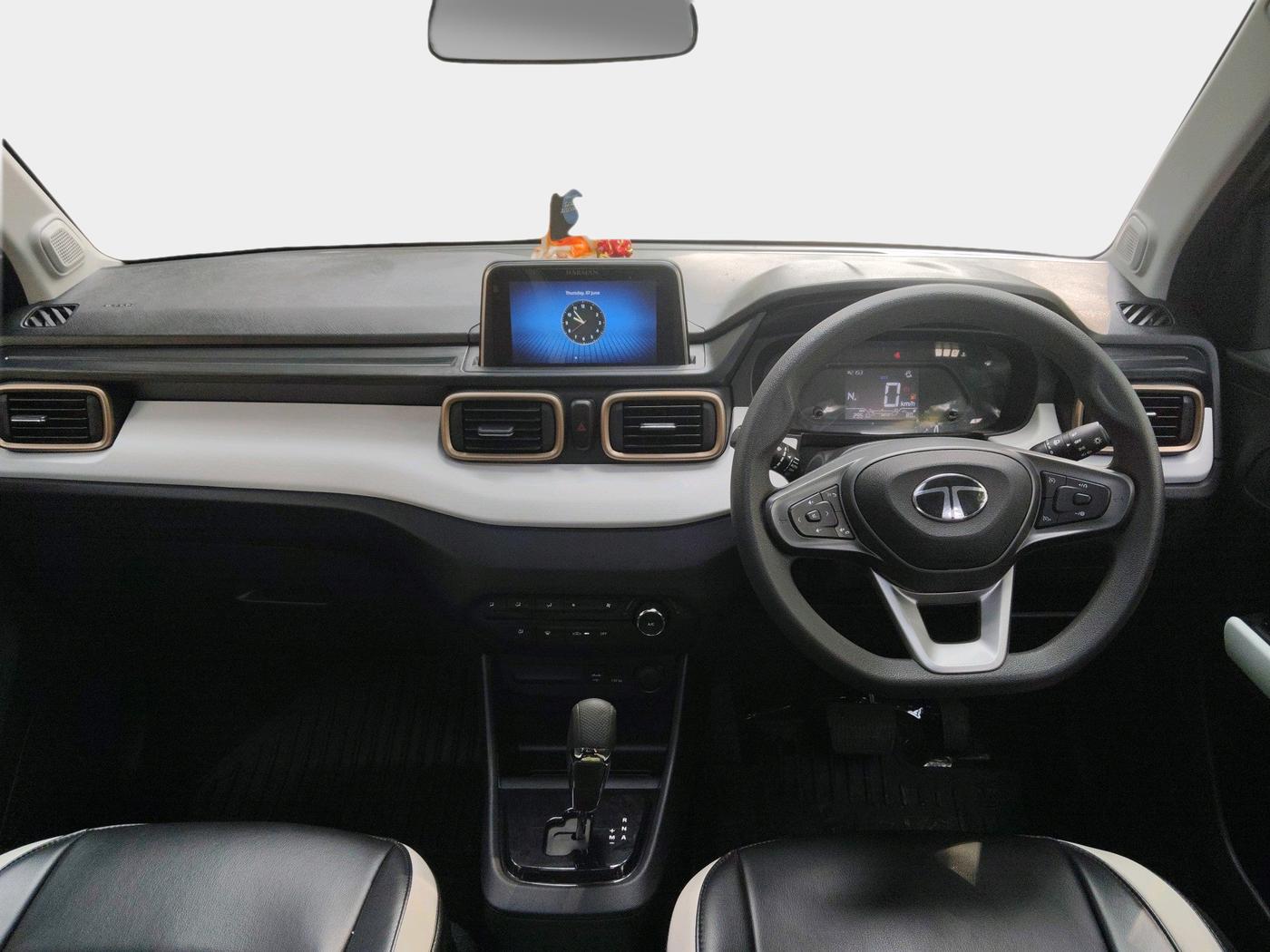 2024 Tata PUNCH  Accomplished AMT Sunroof , Petrol, Automatic, 4,582 km, interior