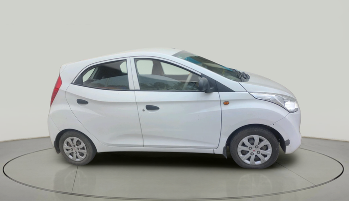2015 Hyundai Eon MAGNA +, Petrol, Manual, 31,974 km, exterior